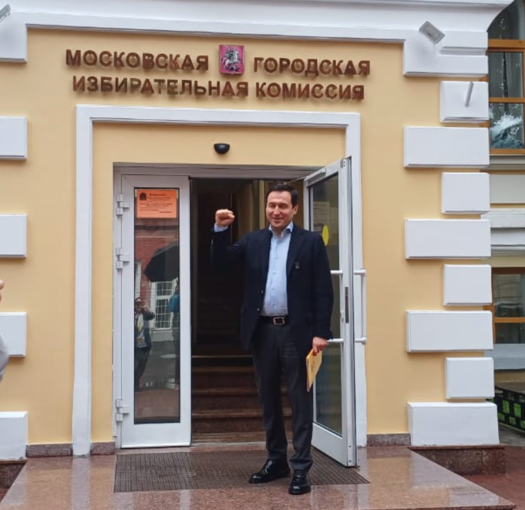 Дмитрий Гусев подал документы в Мосгоризбирком